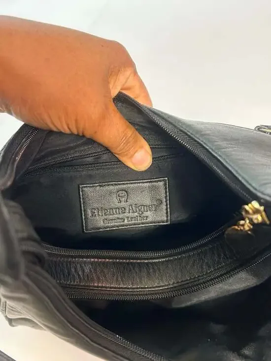 Vintage Etienne Aigner Black Genuine Leather Shoulder Bag with Gold Hardware - Picture 7 of 9